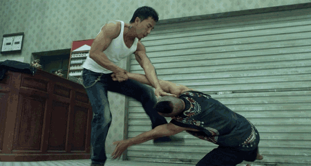 听说练挺举可以丰胸哦 污法直视的邪恶动态图