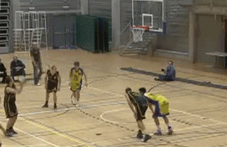 搞笑gif:世界上最有钱的两种人是哪种