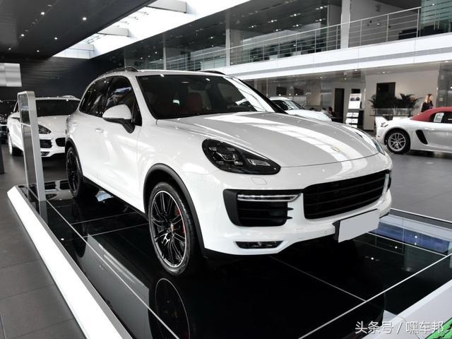 跑车大概多少钱一辆 564926a17bd844f48e3567553dff9147.jpeg!jpg