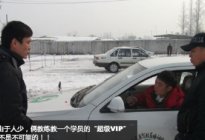 考本必备：行车中蓄电池突然损坏怎么办