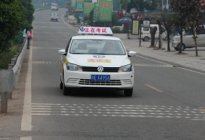 驾驶百科：别急着掏腰包交罚款，交警：其实这6种违章可以申诉不用挨罚