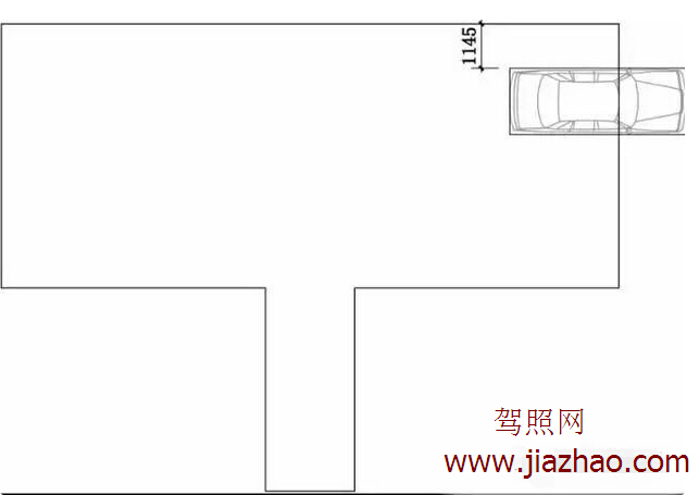 桑塔纳倒车入库技巧图解