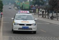 学驾动态：科目二上车训练首先要做什么呀?开直线！