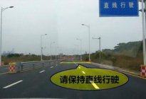 学驾动态：男子进山游玩，无意发现多辆废弃豪车，仔细一看发财了！
