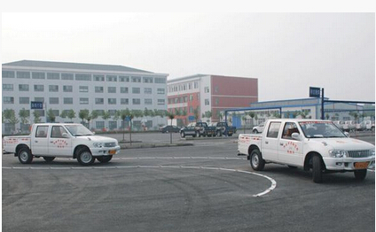 【崇左市新亚科目三考试语音】- 驾考宝典