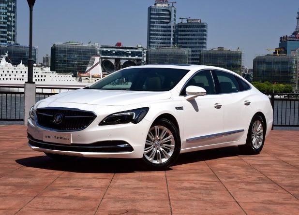 年收入12万以下的人注意了!省油实惠小资车还