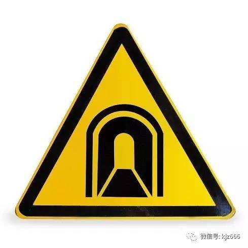 经验交流:可悲:同期学车都考过拿证,你还在当补考大神
