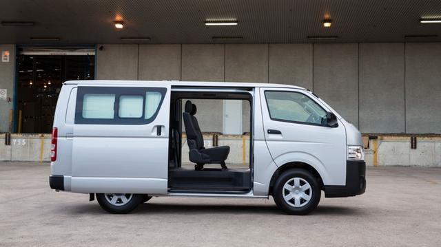 和捷达一样经典,曾是埃尔法大哥,6万不到拉货