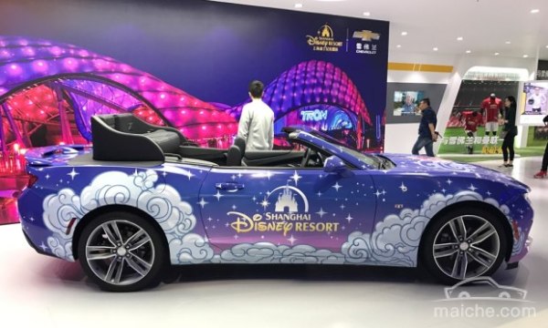 2017上海车展:科迈罗迪士尼巡游车亮相 - 新闻