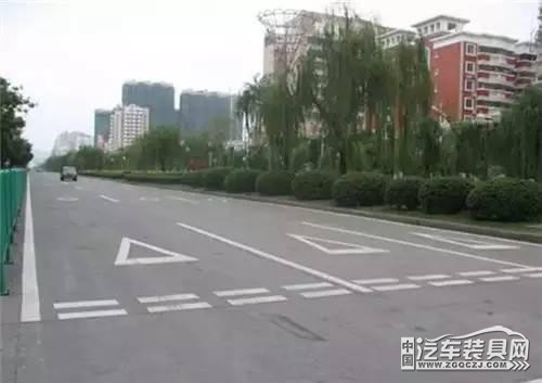 【上海市新车年检标志有没有】- 驾考宝典