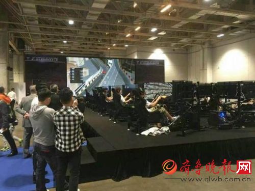 第一届中港澳模拟赛车大赛盛大举办!现场精彩