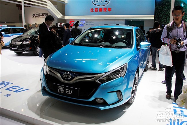比亚迪3款纯电动汽车即将推出:秦ev/e5/新e6