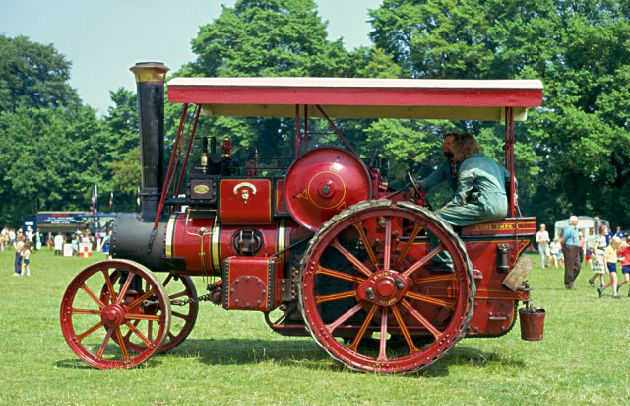 蒸汽机车是谁发明的,瓦特只是蒸汽机的改进者