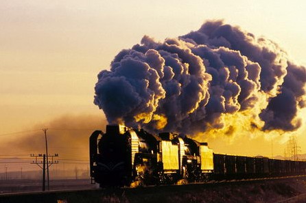 蒸汽机车是谁发明的,瓦特只是蒸汽机的改进者
