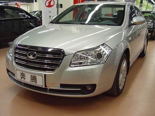 实惠的中级车 08款奔腾b70全系导购