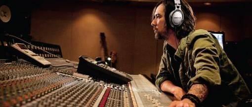 原来舒尔大陆首家优质授权经销商体验店在春熙