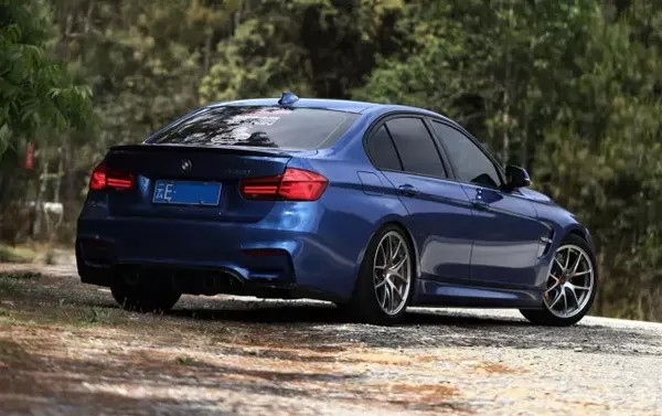 再也不要开高尔夫R20了,怒买宝马3系玩起了改装(最新发布)