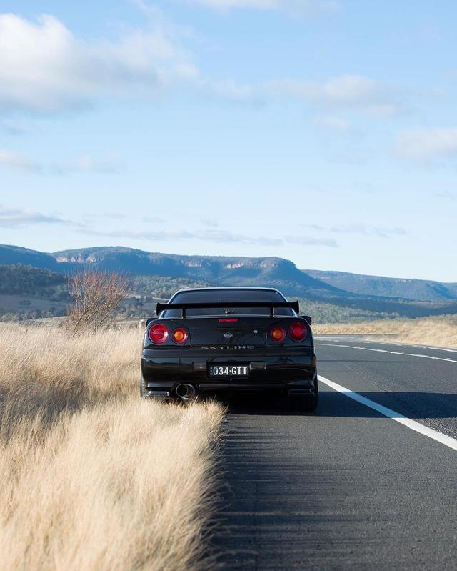 她被称为最不受待见的战神 日产gtr r33美