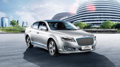 华泰纯电动汽车iEV230上市 售价21.35万起 - 新