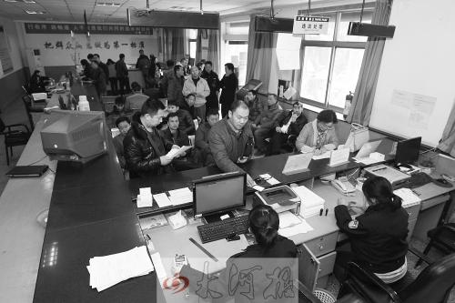 驾照12分扣完重考科目一 扣分超过24分重考路