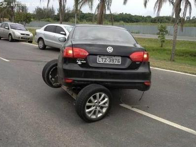 一汽大众速腾深陷“断轴门”|荣成驾校