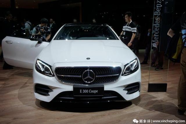 上海车展重头新车实拍之奔驰e级coupe:双门的优雅与任性