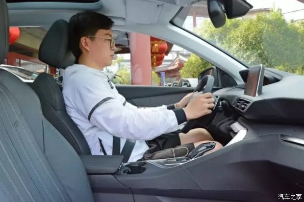 最漂亮的标致 5008内饰�爆了（最新发布）