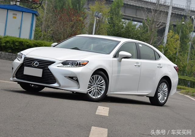 白色车显大、耐脏、保值率高,但是不知道这些