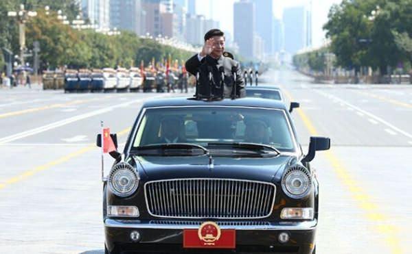 接下来我们再说说目前在售的红旗h7,在阅兵时它可是阅兵总指挥的座驾