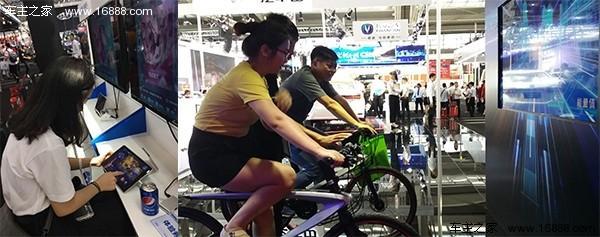 车展不爱看车?!没关系小编带你逛出新高度 车展不爱看车?!没关系小编带你逛出新高度