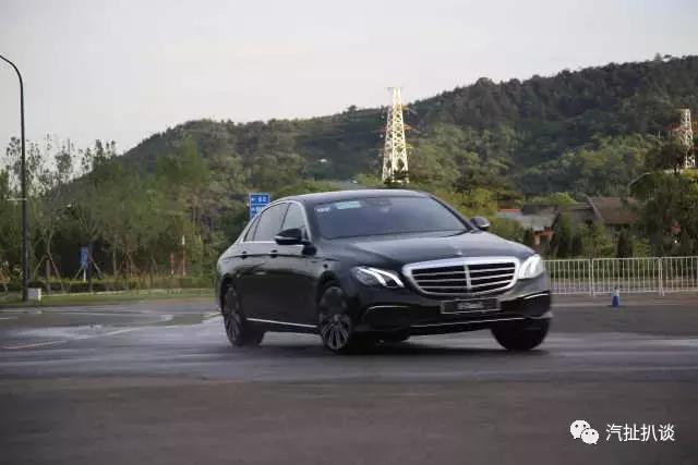 全新宝马5系和奔驰E级到底谁更强,动力、配置