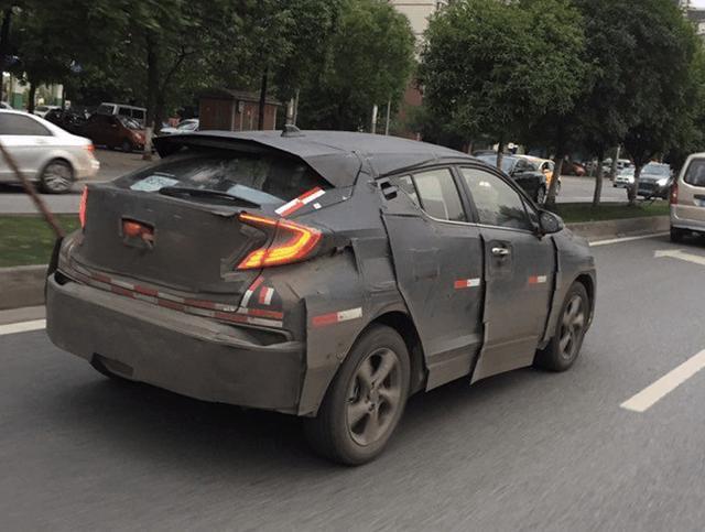 汽车点评:丰田CHR什么时候上市 2017丰田CH