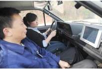 驾驶百科：转弯时如何打方向盘