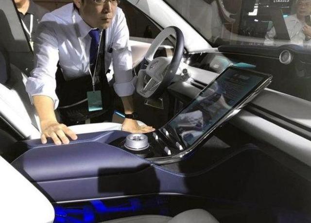 百公里加速5秒,续航1000公里,比亚迪死敌来了