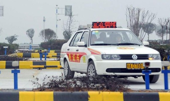 科目三考试内容及合格标准、流程、考试技巧口