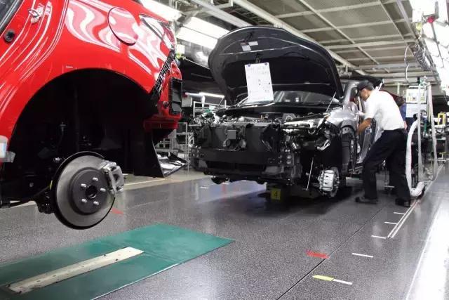 匠人是怎样造车的?探秘雷克萨斯日本九州工