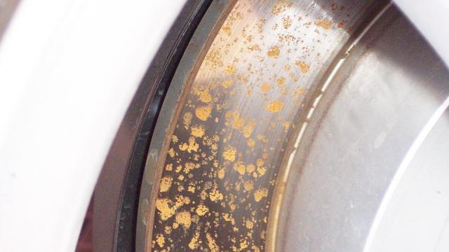 私家车长时间放着不开,刹车片生锈了怎么办?学