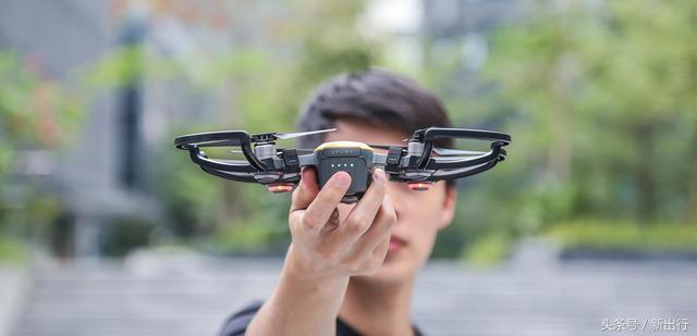 大疆晓 Spark无人机深度体验 用来自拍更有逼