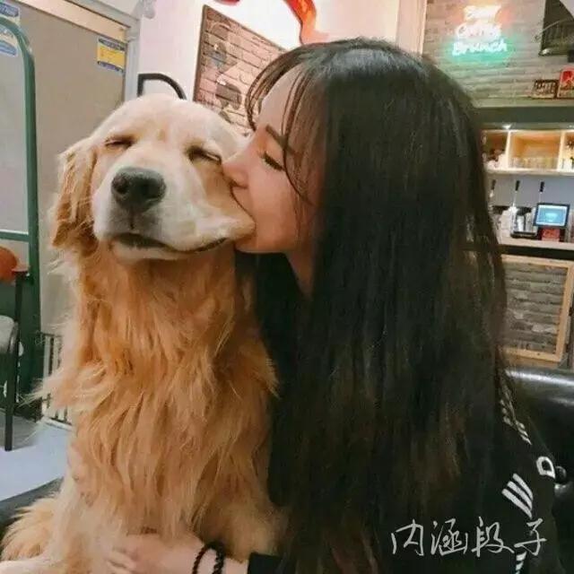 我女朋友朋友圈突然频繁发自拍,怎么办,在线等