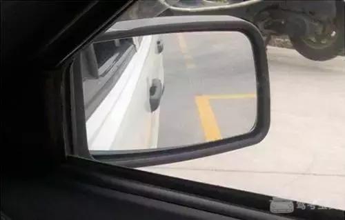 第一次去驾校科目二练车,最应该做什么事- 驾考