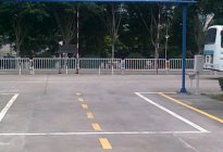 驾驶百科：驾考遇到这些路况，你会不知所措吗？