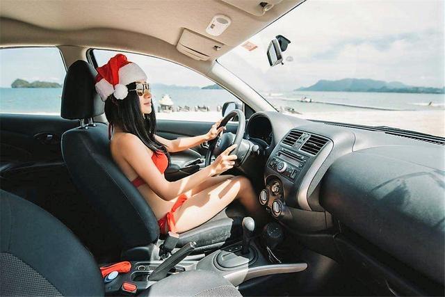 拿了驾照也白搭?这四类女司机还是尽量别摸车了!