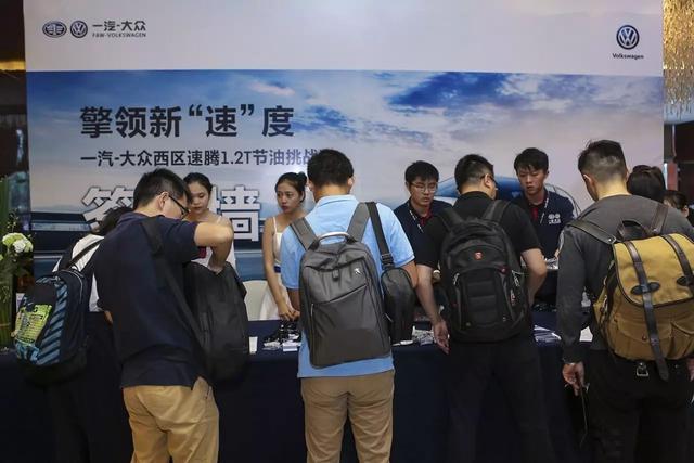 1.2T速腾油耗低得吓人,百公里才3.9L,这可是媒