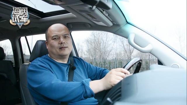 海阔试车 路试2010年的美规陆巡5700 越野车难