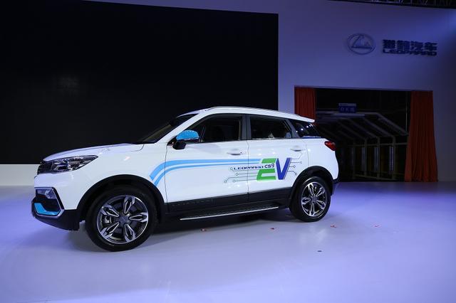 猎豹汽车长沙工厂投产,首款纯电动汽车下线 - 