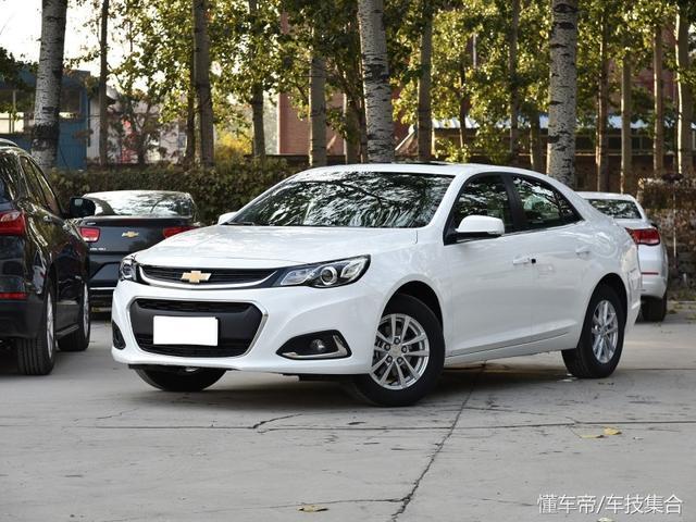 2017年最励志B级车,新款狂降4万开卖,帕萨特都