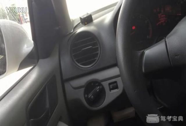 科目三模拟灯光考试视频全程操作 1272c3dd62834714b2eb68d84b3ad157.jpeg!jpg2