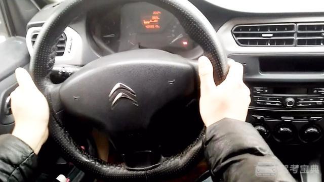 科目三考试全过程视频教程 f89621f48b014e2aa3063c2f0aa936b8.jpeg!jpg2