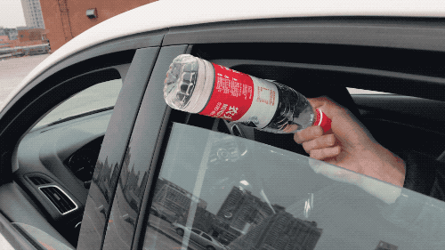 总的来说,福克斯在车身用料方面表现中规中矩,油漆厚度表现还算不错