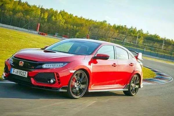 前置后驱车的优缺点_后驱车优缺点_前驱车优缺点